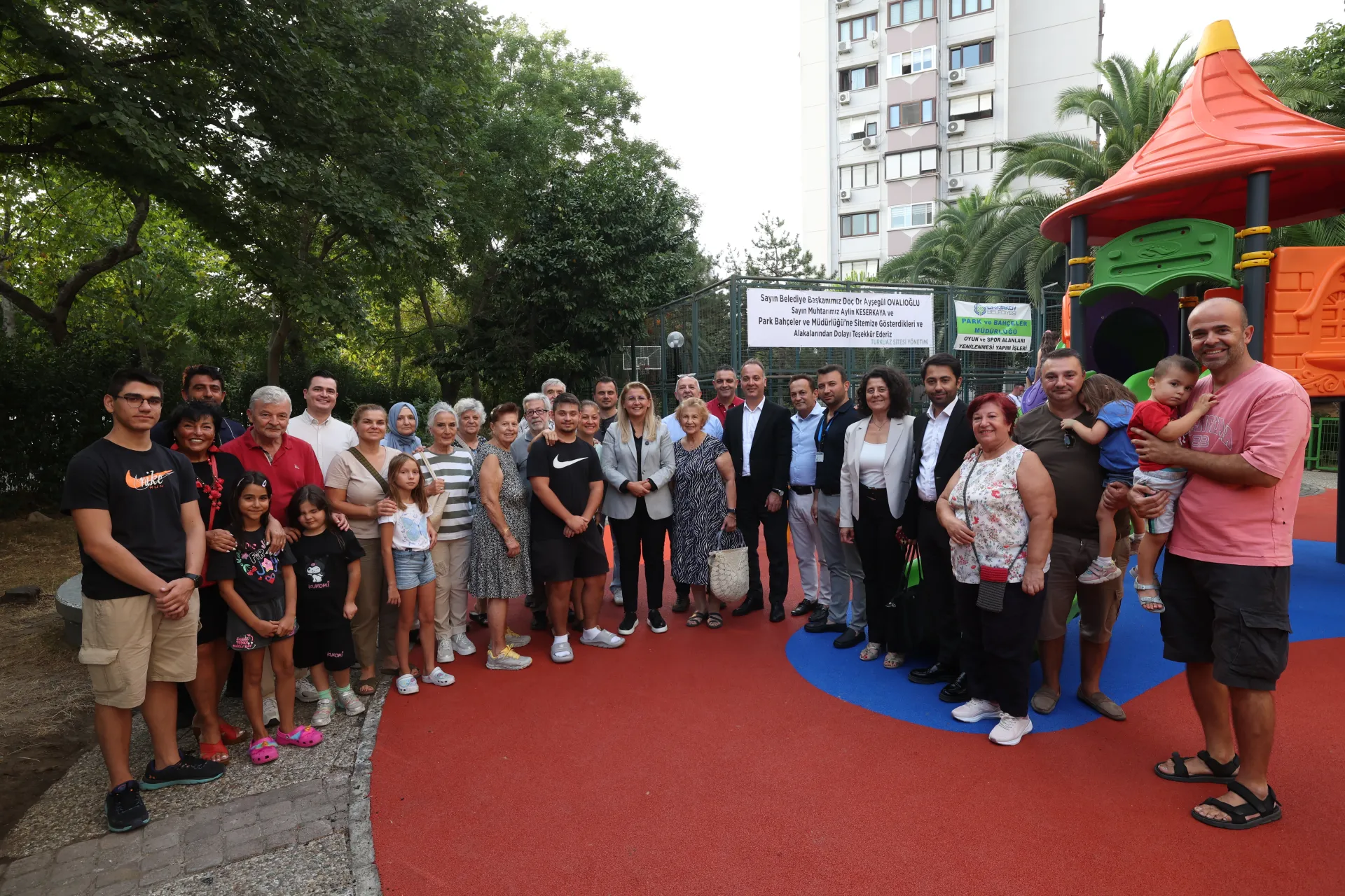 BAKIRKÖY BELEDİYESİ’NDEN YEŞİL ALANLARDA BÜYÜK DÖNÜŞÜM