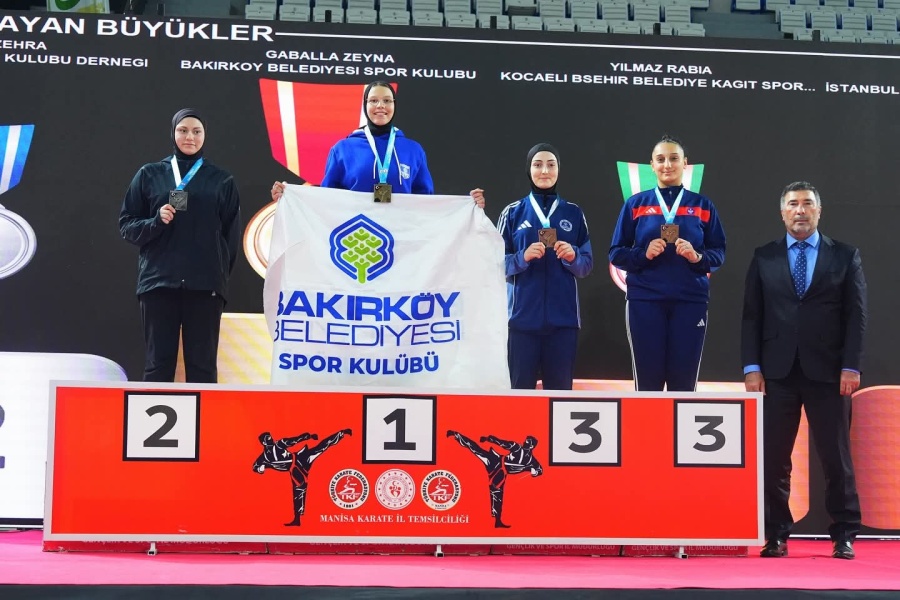 BAKIRKÖYLÜ KARATECİLER GURUR YAŞATTI