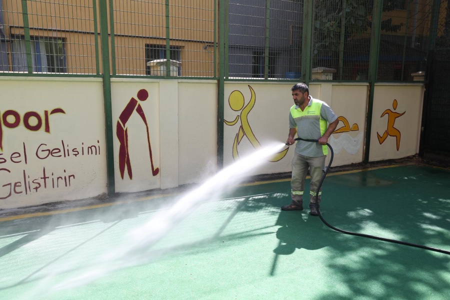 BAKIRKÖY’DE OKULLAR YENİ DÖNEME HAZIR