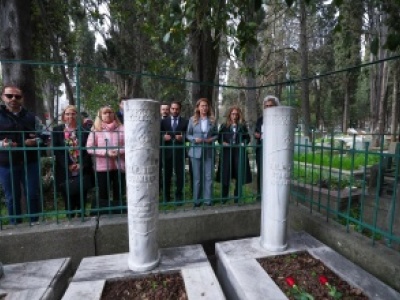 HALİD ZİYA UŞAKLIGİL MEZARI BAŞINDA ANILDI