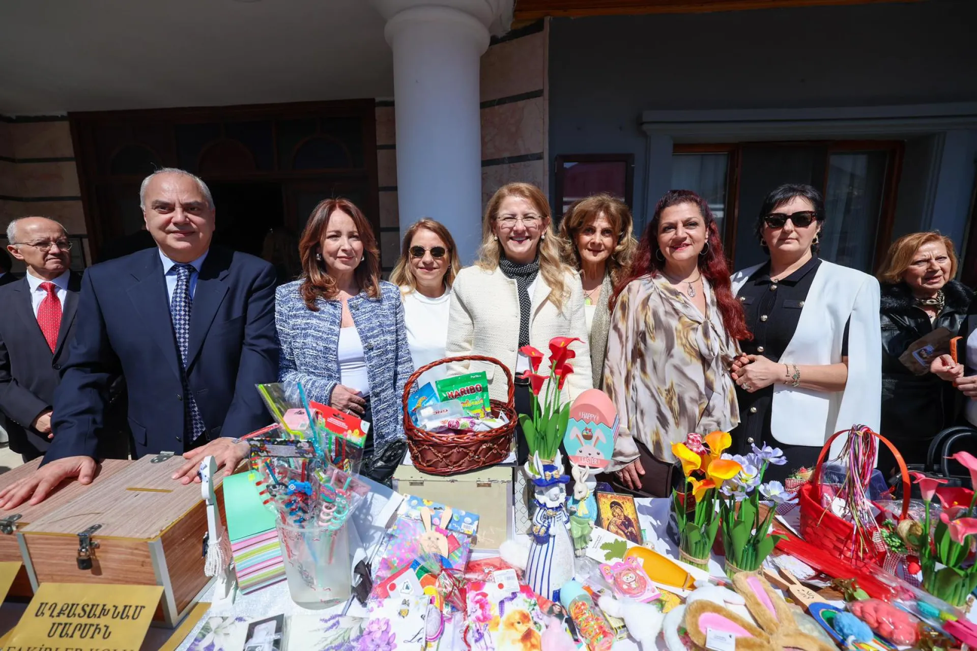 BAŞKAN OVALIOĞLU VATANDAŞLARIN PASKALYASINI KUTLADI