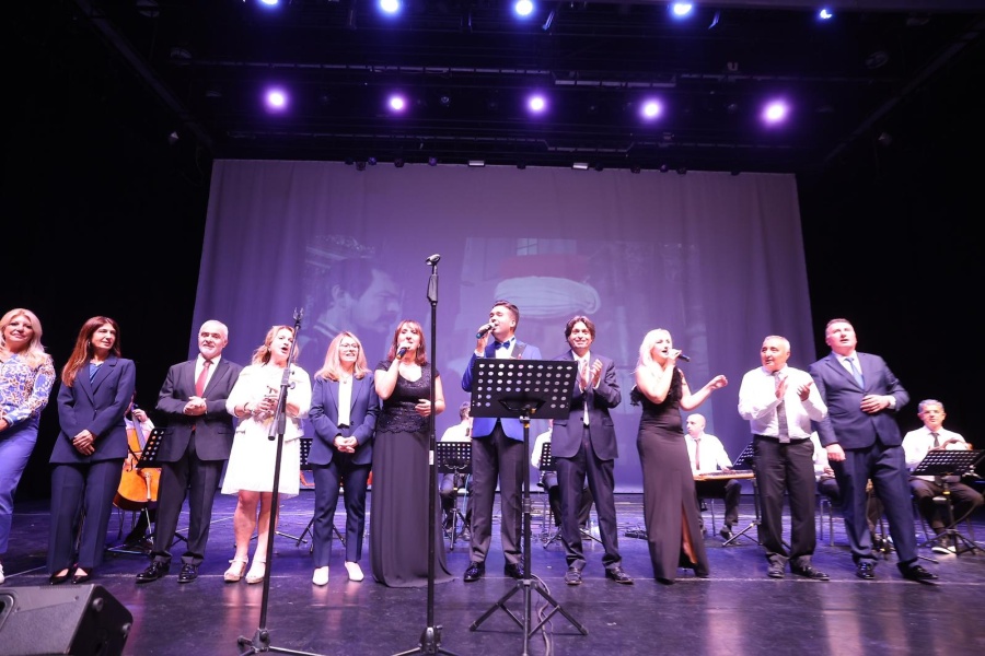 YEŞİLÇAM ŞARKILARI BAKIRKÖY’DE HAYAT BULDU