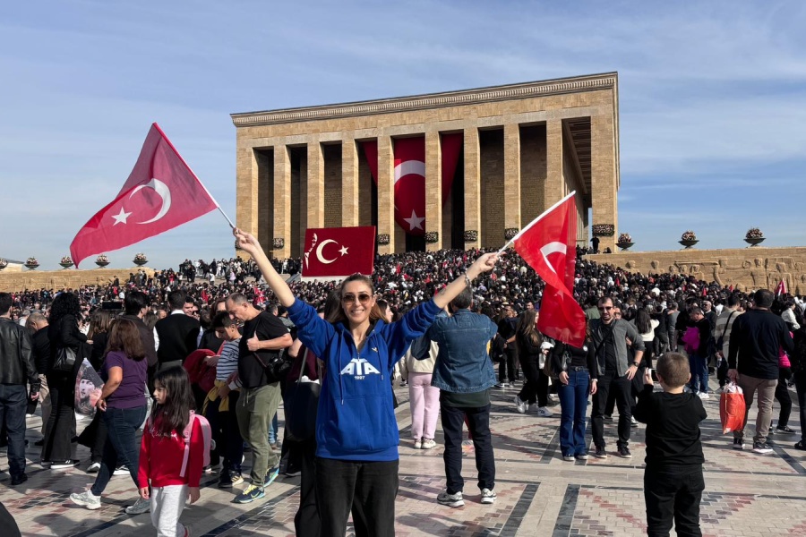 BAKIRKÖYLÜLER ATANIN HUZURUNDA