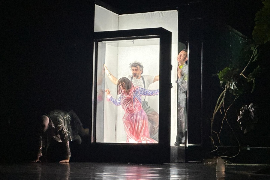 BAKIRKÖY BELEDİYE TİYATROLARI SAĞLIK ÇALIŞANLARI İÇİN SAHNELEDİ