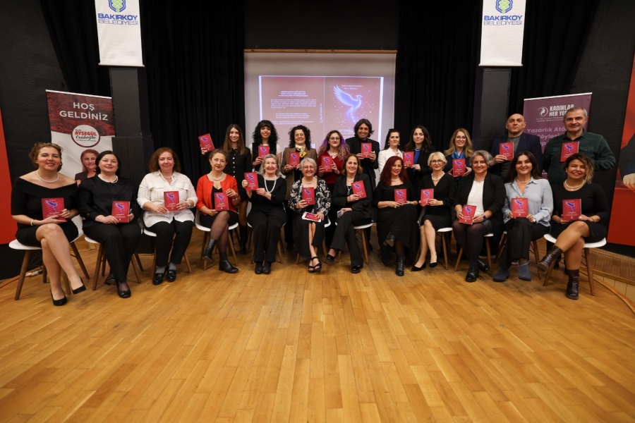 17 farklı kadının hikayesi “OnsekizİNCİ” okurlarla buluştu