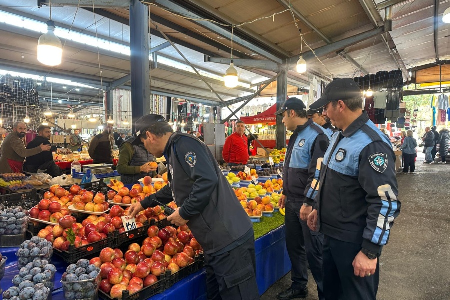 BAKIRKÖYLÜLER GÜVENLE ALIŞVERİŞ YAPIYOR