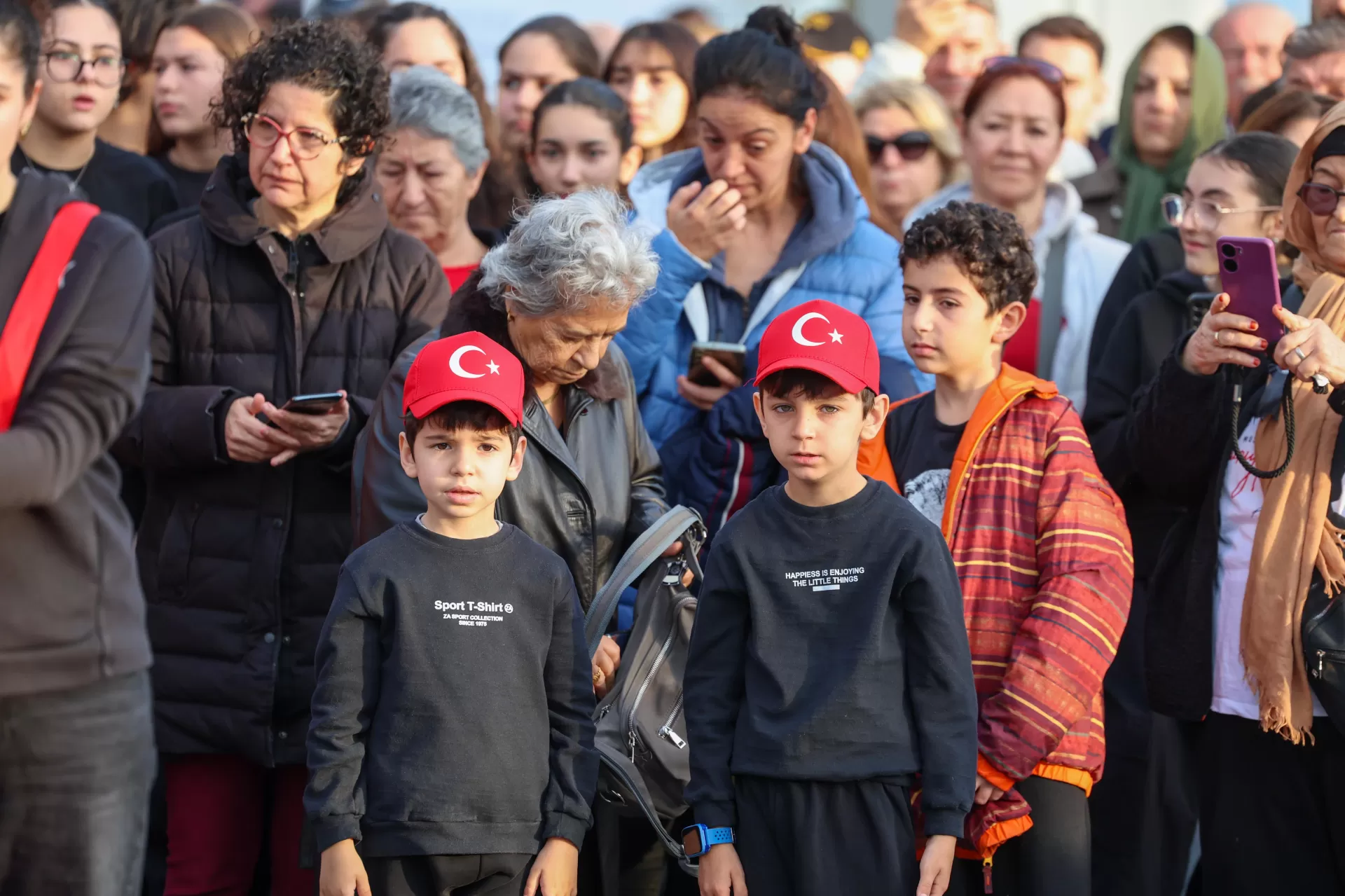 BAKIRKÖY 10 KASIM’DA ATASINI ANDI