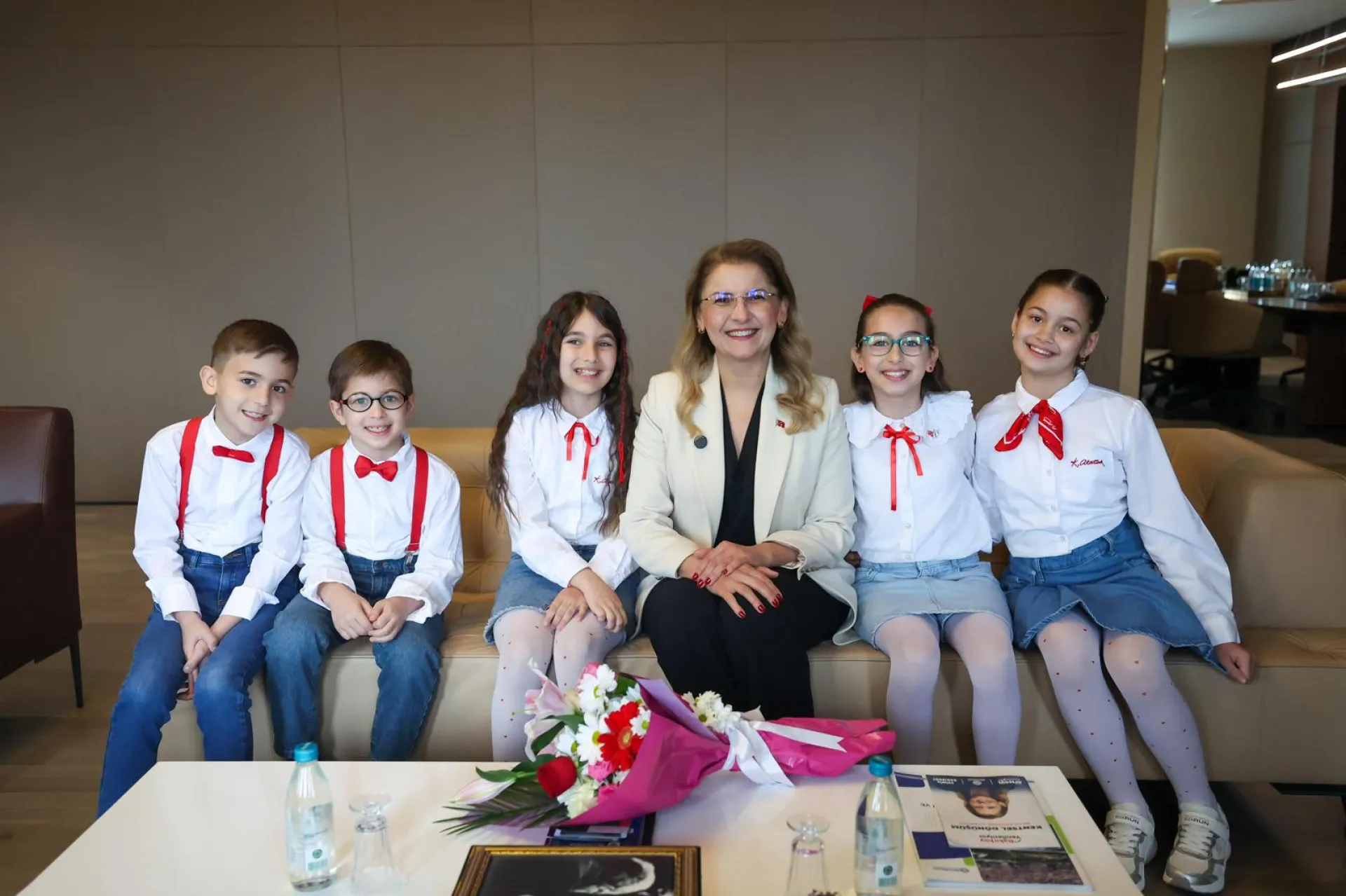 BAKIRKÖY’DE 23 NİSAN COŞKUSU