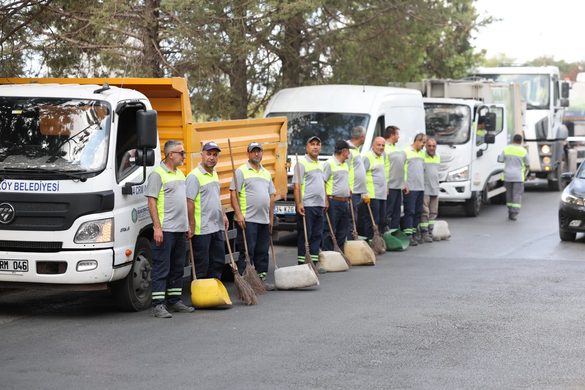 BAKIRKÖY BELEDİYESİ’NDEN TEMİZLİK SEFERBERLİĞİ