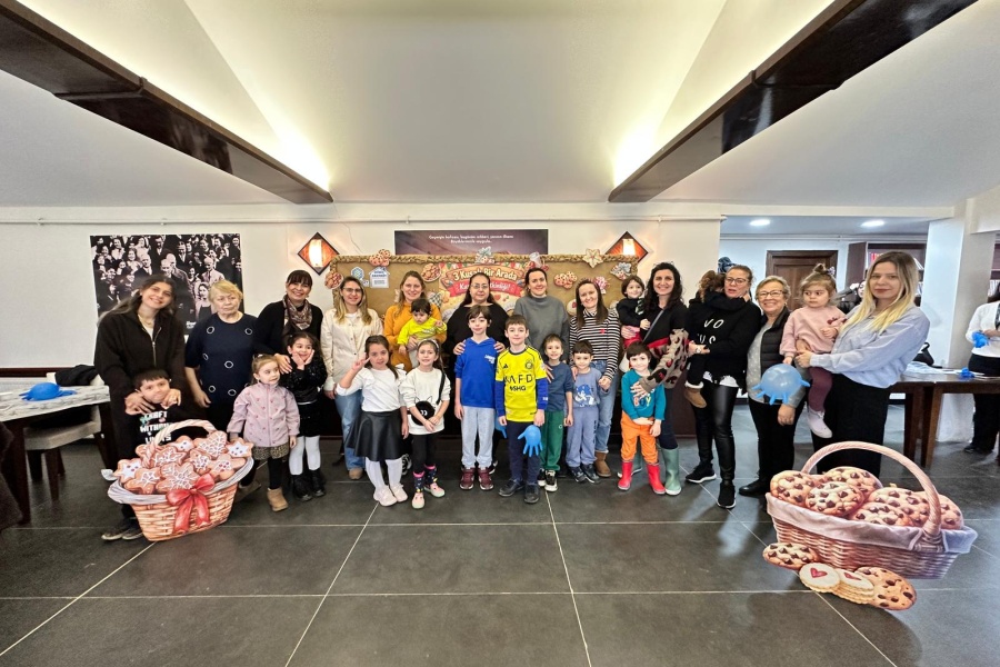 BAKIRKÖY BELEDİYESİ’NDEN KUŞAKLARI BULUŞTURAN KURABİYE ETKİNLİĞİ