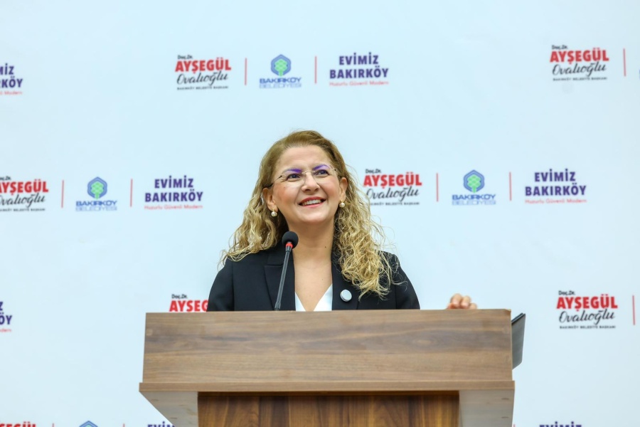 BAŞKAN OVALIOĞLU PERSONELİYLE BAYRAMLAŞTI