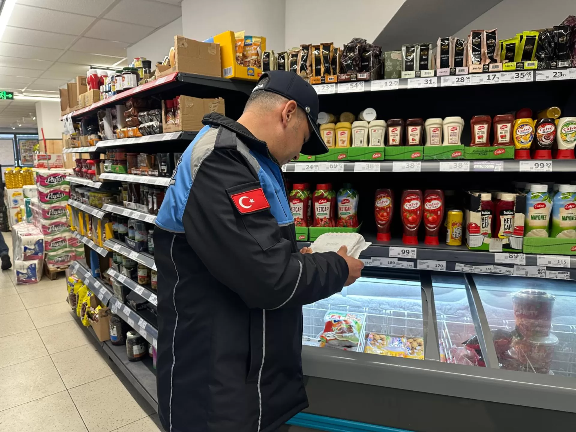 BAKIRKÖY ZABITASINDAN YİYECEK İÇECEK İŞLETMELERİNE SIKI DENETİM