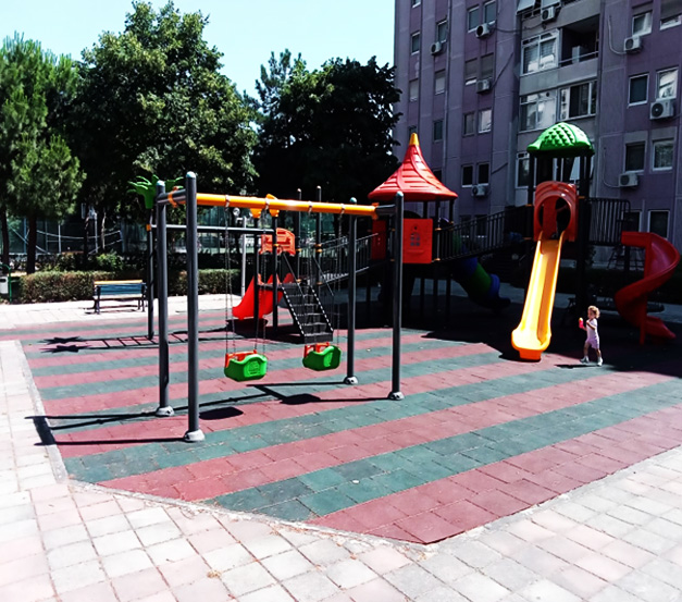 S3-S4 Blokları Arası Parkı Yenileme Hizmeti