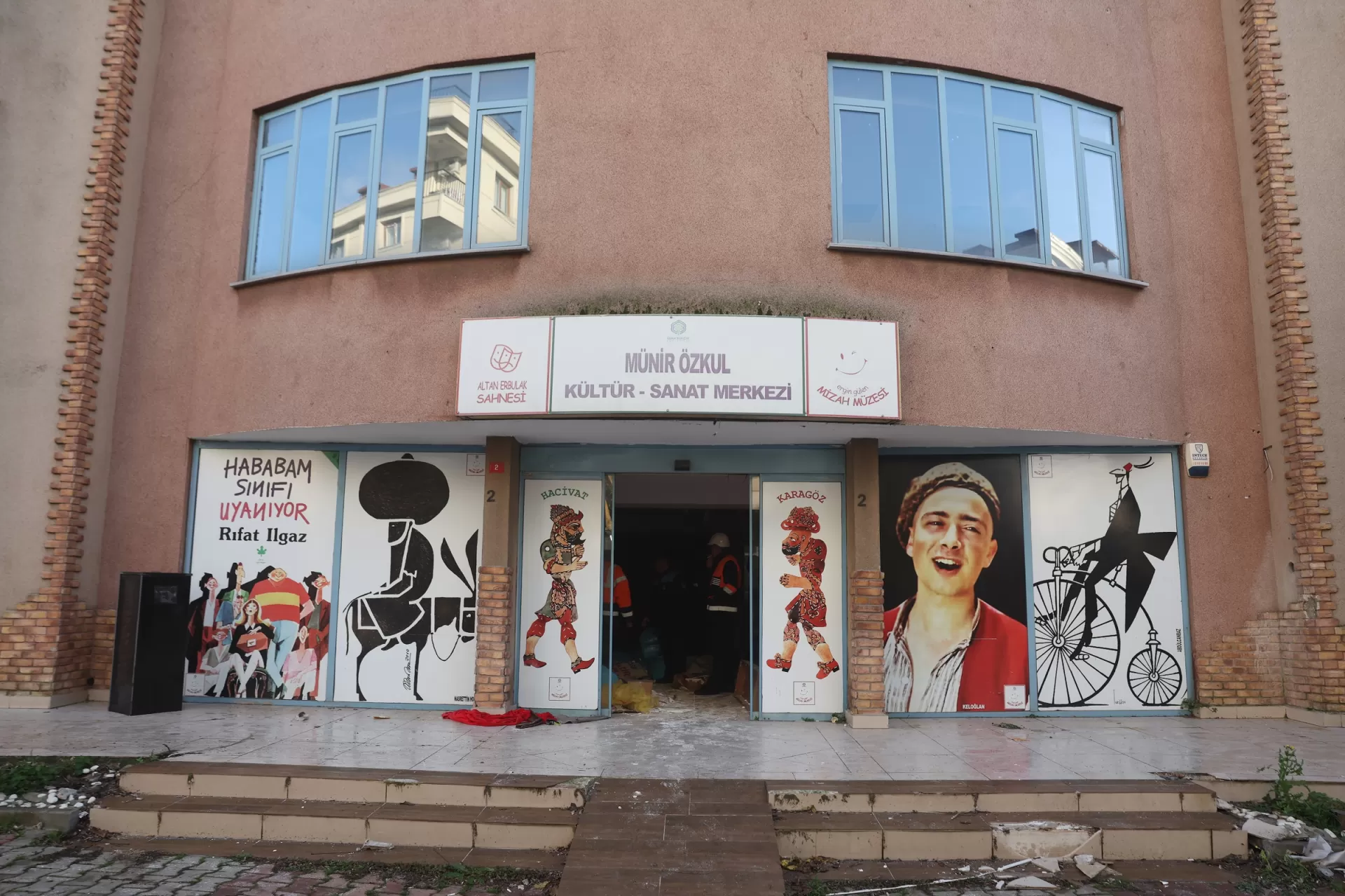 BAKIRKÖY’DE DÖNÜŞÜM DEVAM EDİYOR