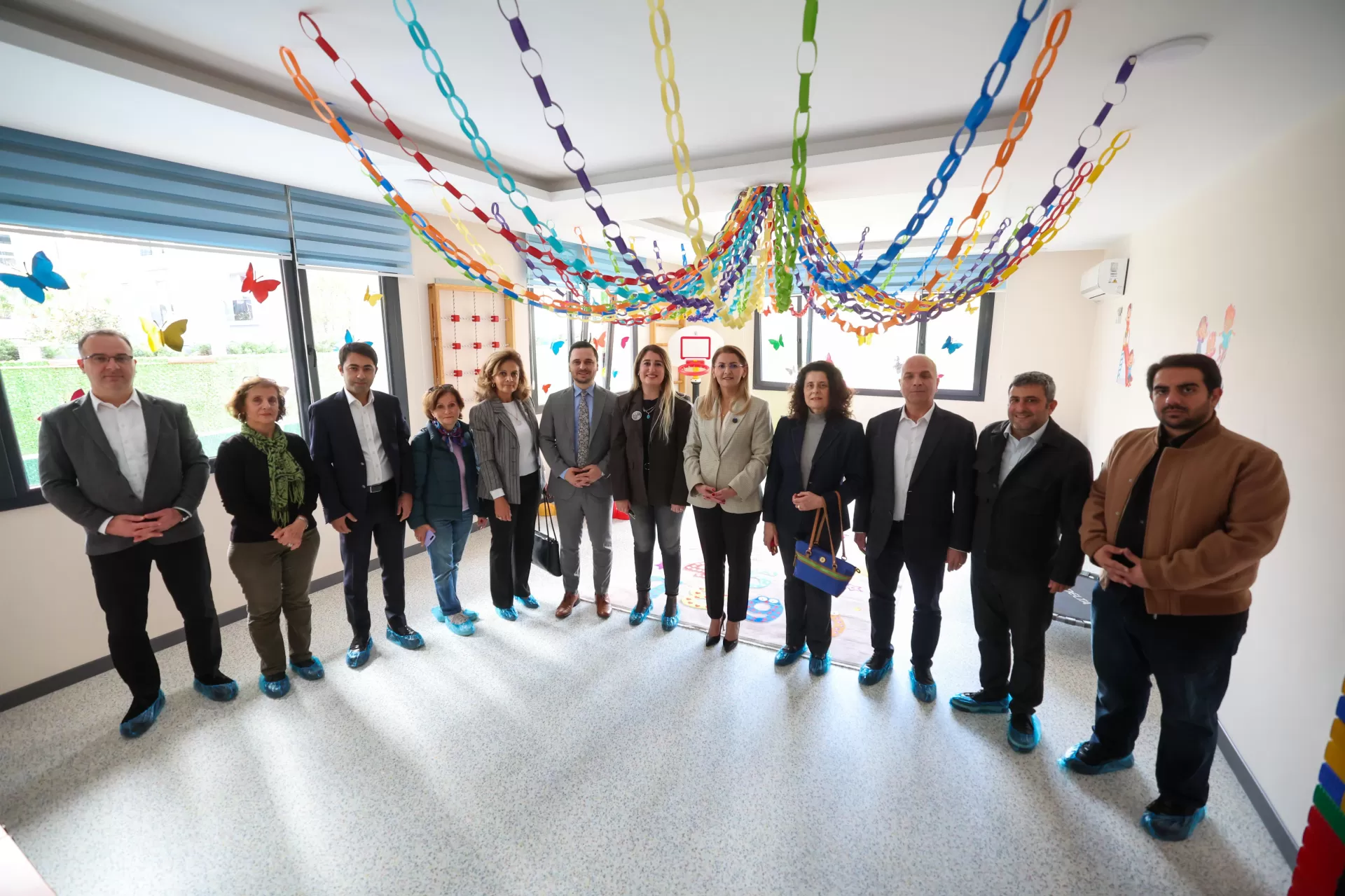 BAKIRKÖY’DE MUZAFFER İZGÜ GÜNDÜZ ÇOCUK BAKIMEVİ AÇILDI