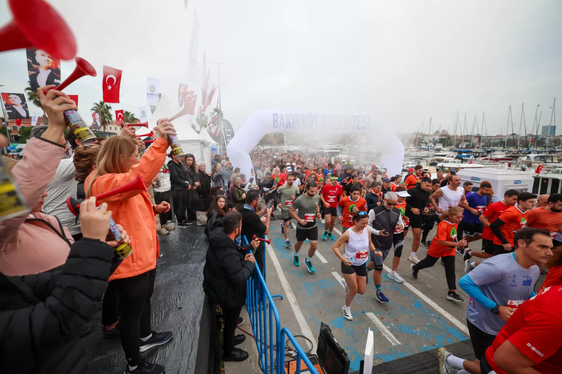 BAKIRKÖY’DE ÖĞRETMENLER GÜNÜ KOŞUSU