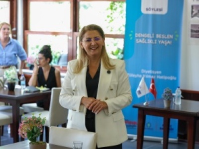 BAKIRKÖY’DE “DENGELİ BESLEN, SAĞLIKLI YAŞA” SÖYLEŞİSİ