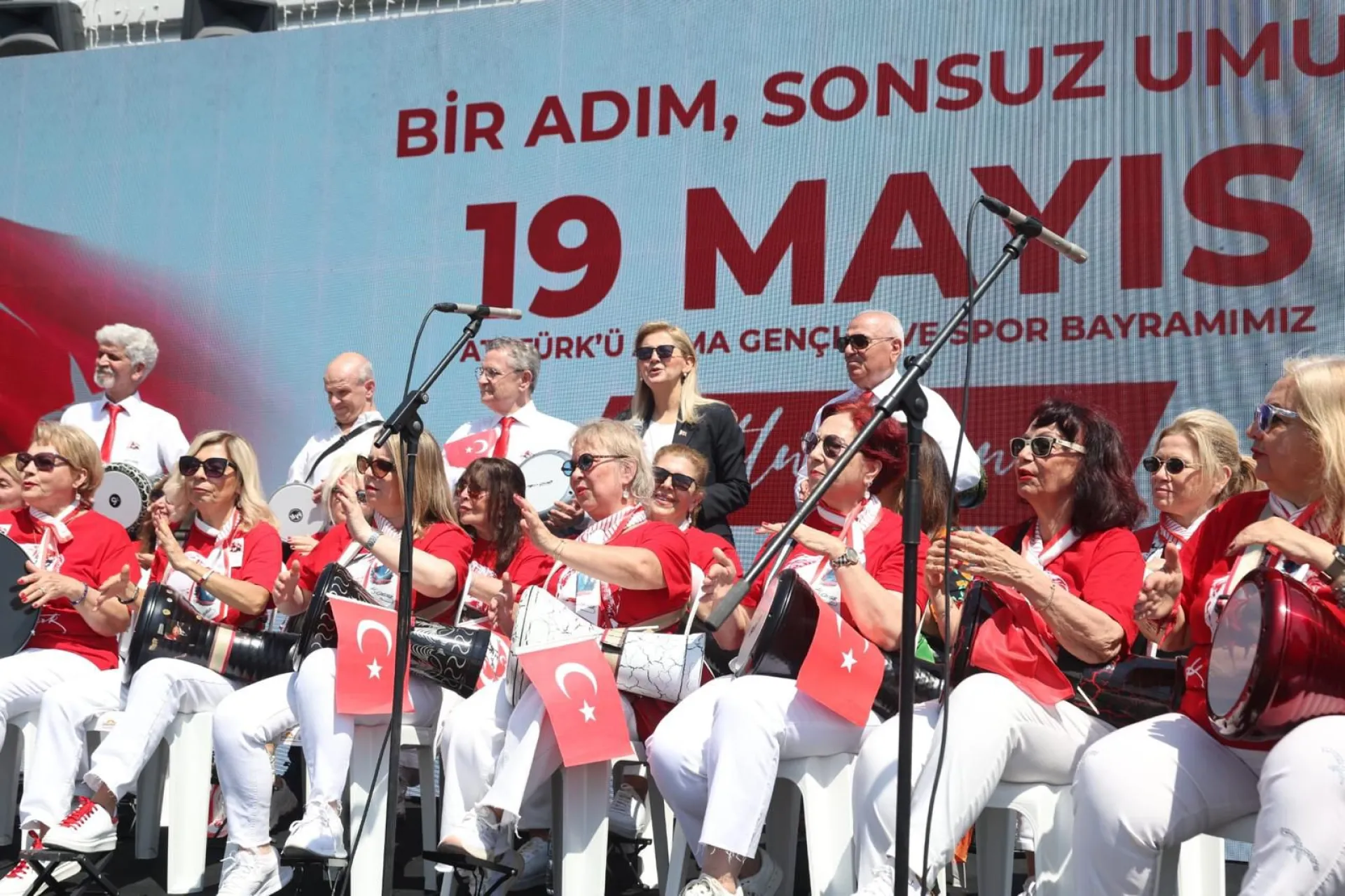 BAKIRKÖY’DE PEDALLAR ATATÜRK VE TÜRK GENÇLİĞİ İÇİN ÇEVRİLDİ