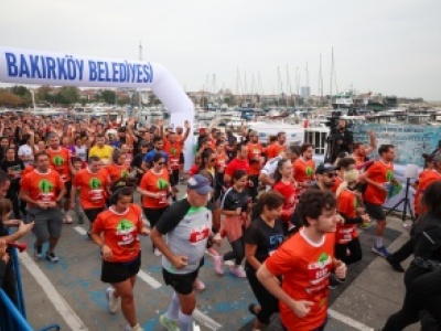 BAKIRKÖY’DE ÖĞRETMENLER GÜNÜ KOŞUSU