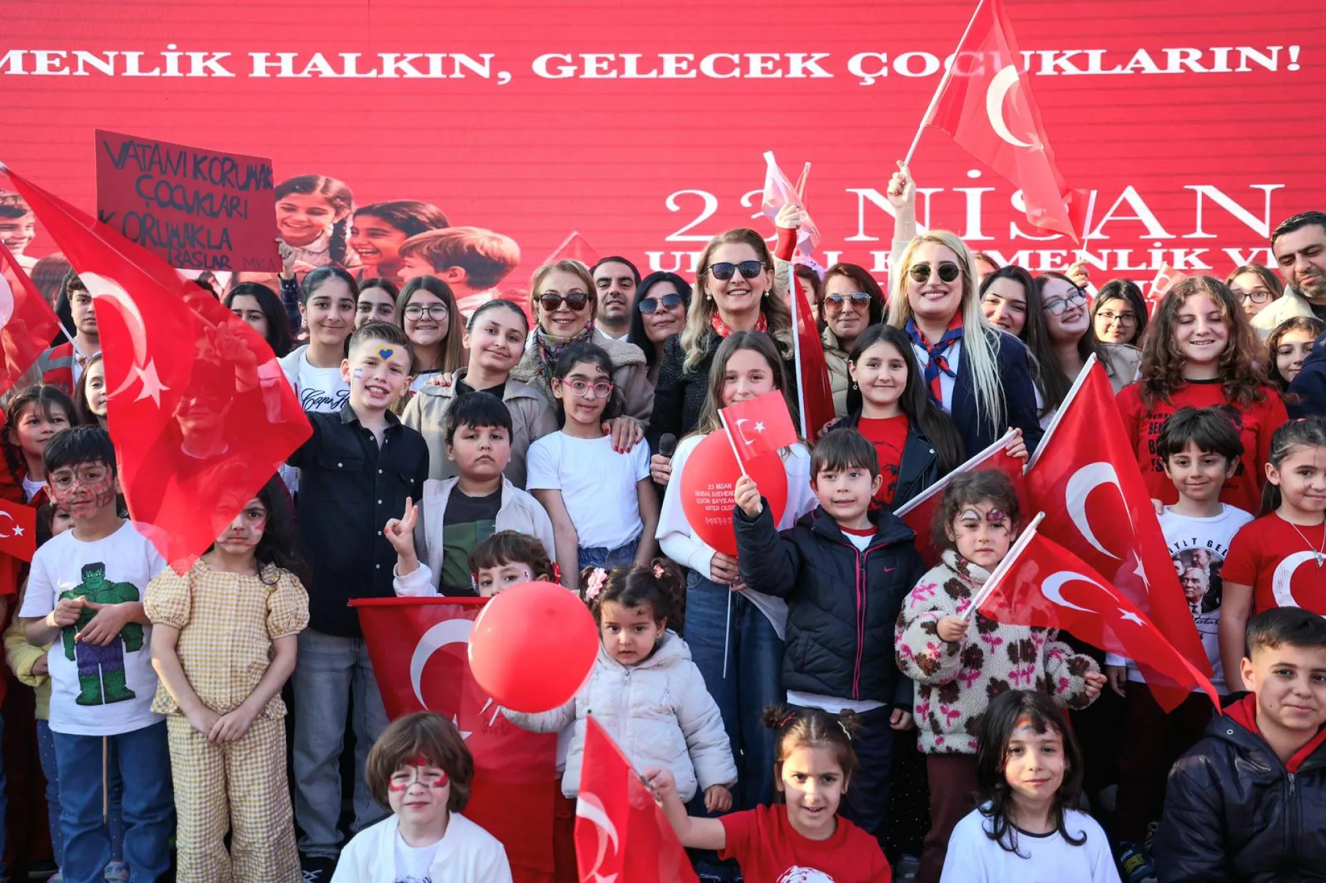 BAKIRKÖY’DE "MİLLİ EGEMENLİK YÜRÜYÜŞÜ"