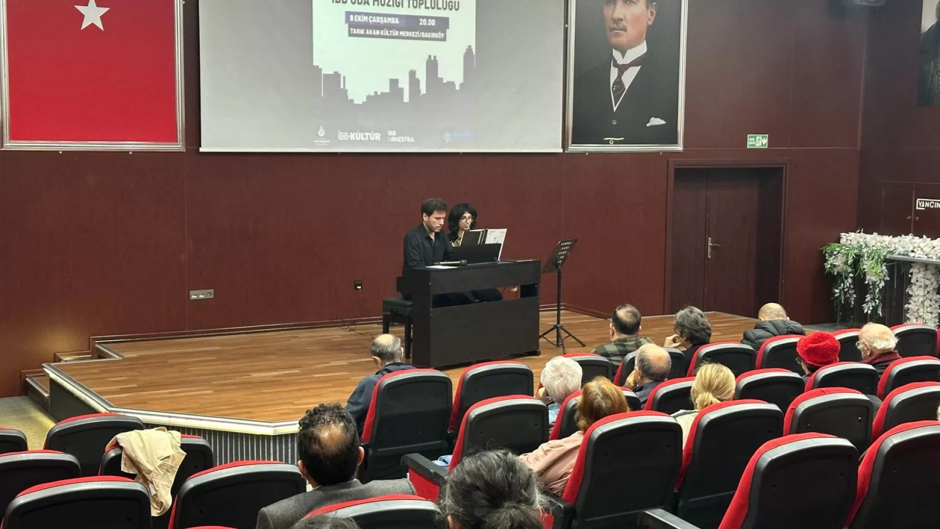 BAKIRKÖY’DE “İŞ ÇIKIŞI KONSERLERİ”