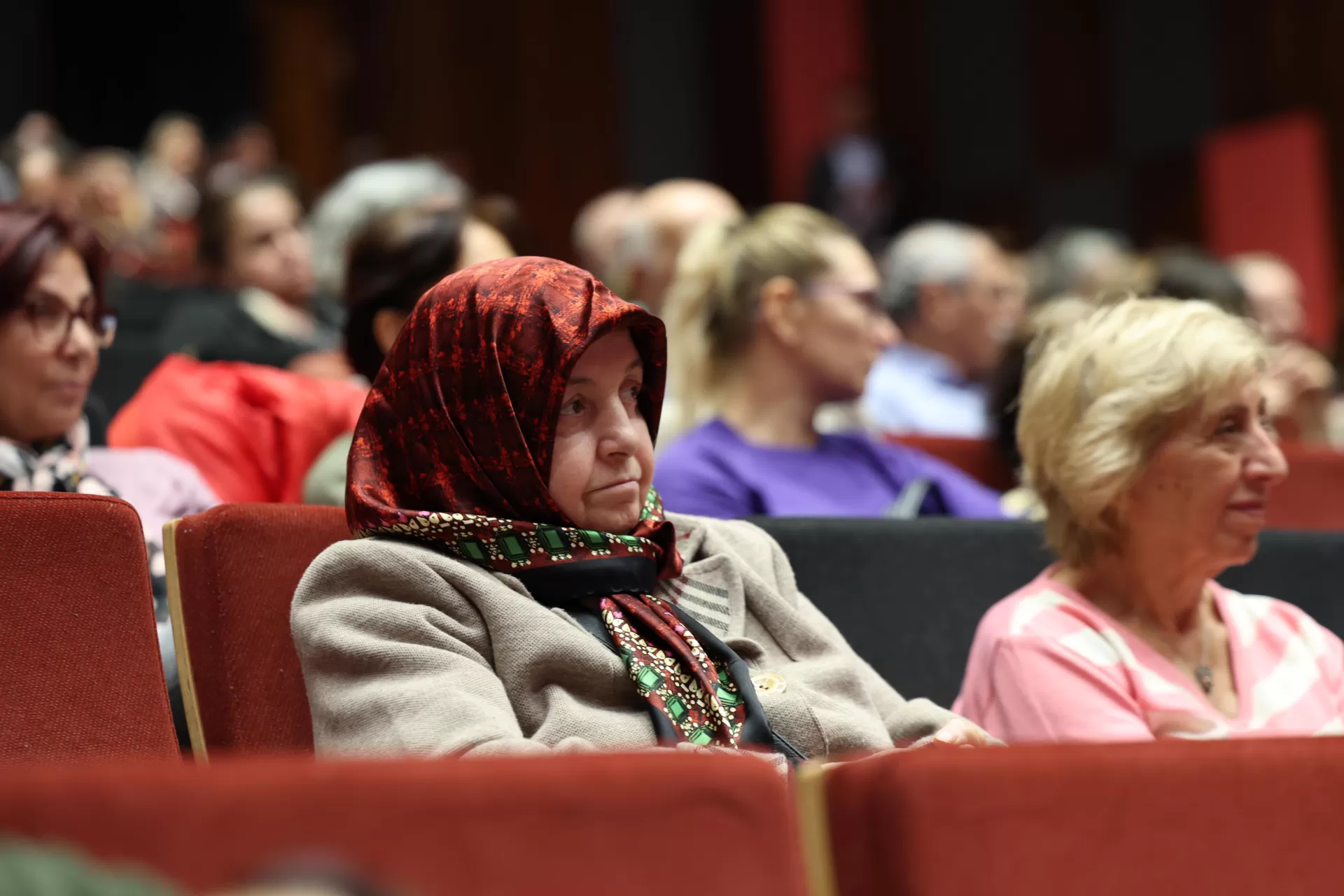 BAKIRKÖY’DE “EŞİTLİK YOLUNDA 90 YIL” SÖYLEŞİSİ