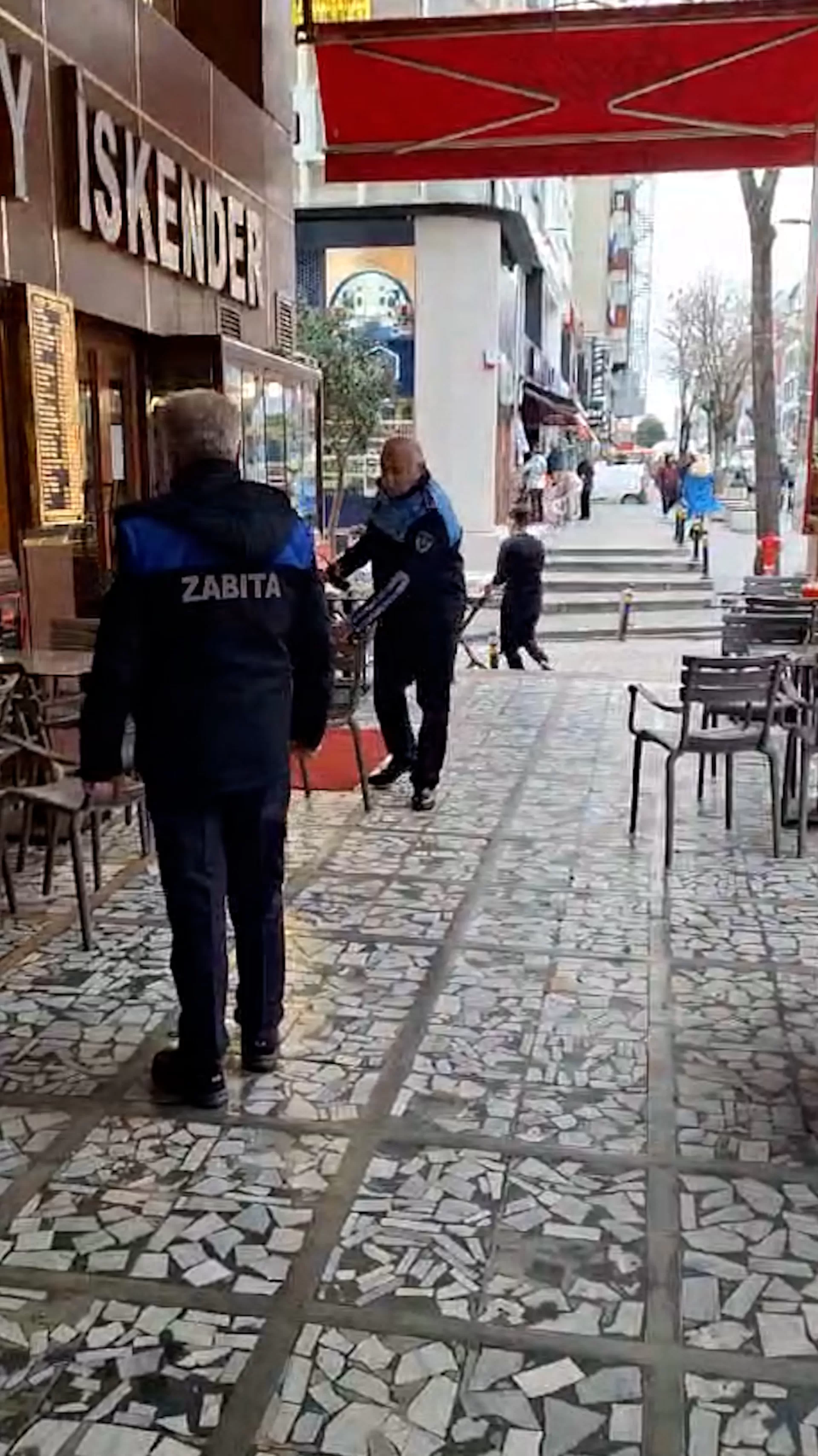 BAŞKAN OVALIOĞLU ÇAĞRILARI KARŞILADI, EKİPLER MÜDAHELE ETTİ