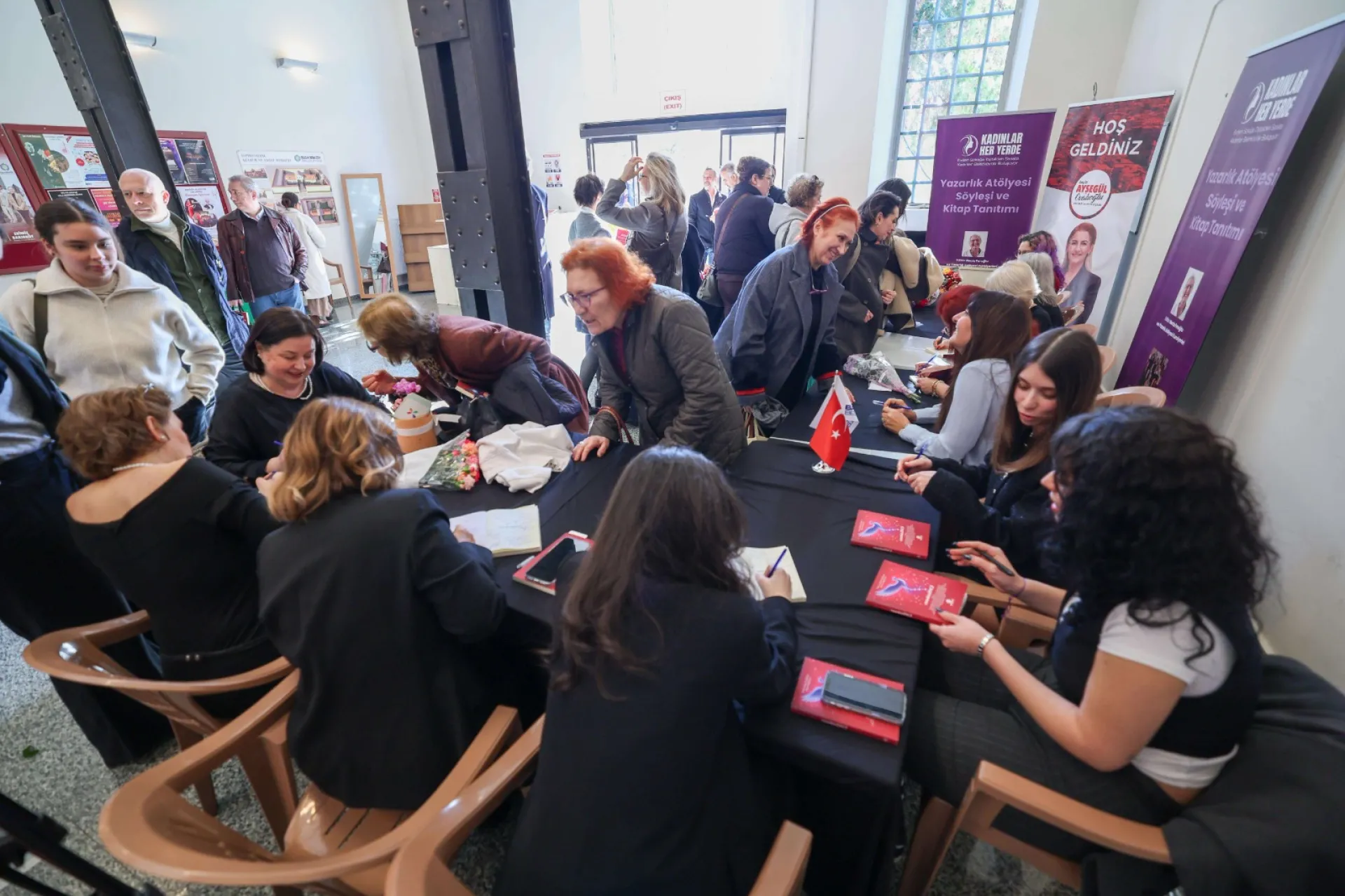 17 farklı kadının hikayesi “OnsekizİNCİ” okurlarla buluştu