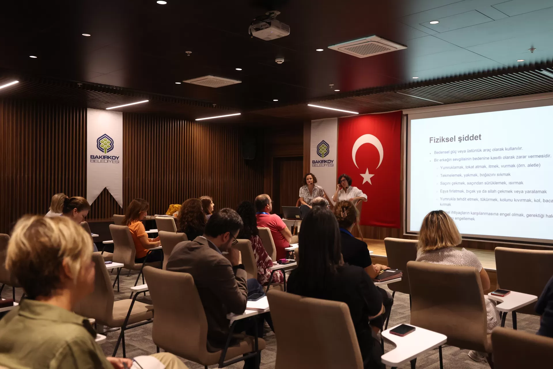 “KARAR ALMA SÜREÇLERİNDE EŞİTLİK PERSPEKTİFİ” SEMİNERİ BAKIRKÖY’DE