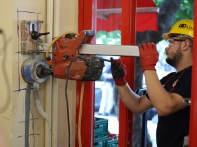 BAKIRKÖY'DEKİ BİNALARA DEPREM TESTİ