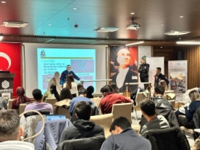 Bakırköy Belediyesi’nden geleceğin hemşirelerine afet eğitimi