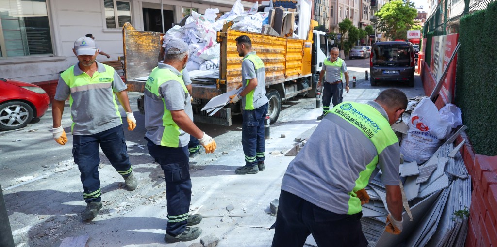 Toplu Temizlik Seferberliği Diğer Mahallelerimizde de Devam Edecek