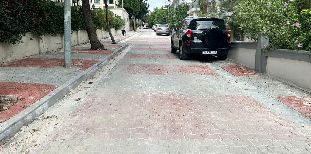 Yaprak ve Bakış Sokak Yenilendi