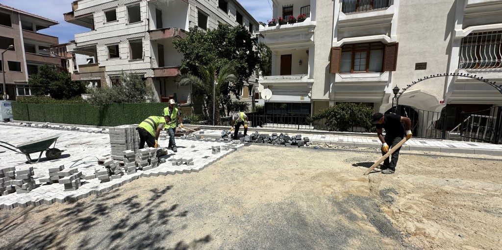 Abidin Dino Sokak Yenilendi