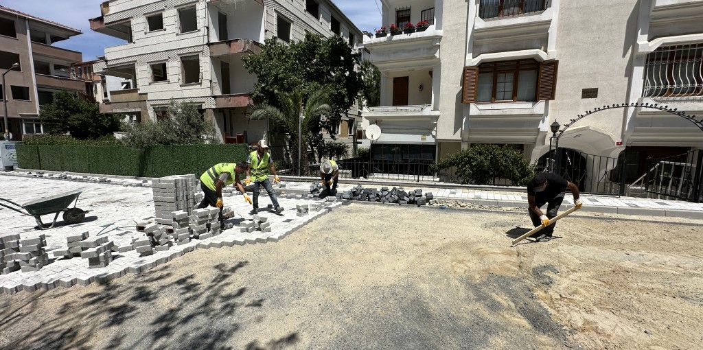 Abidin Dino Sokak Yenilendi