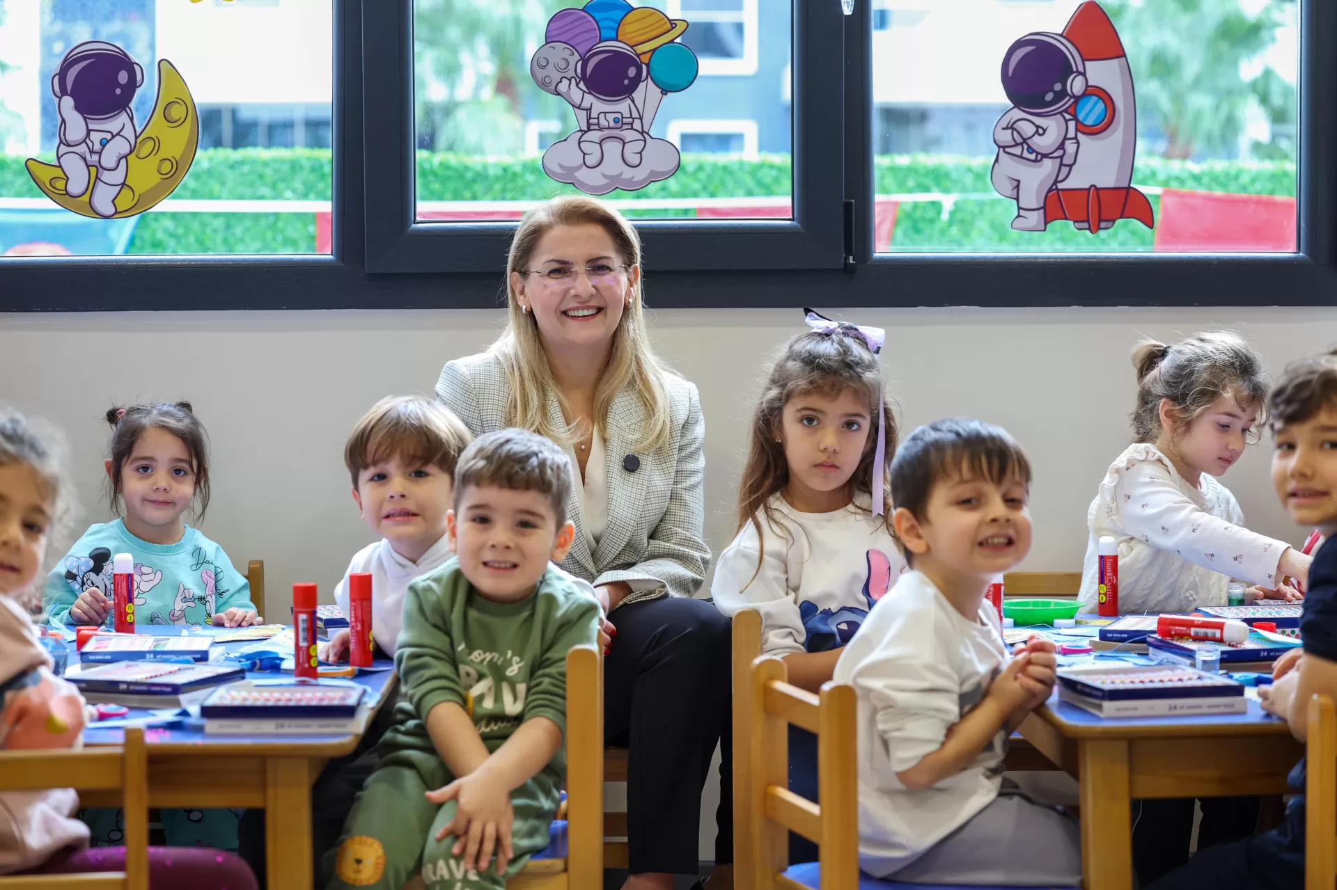 BAKIRKÖY’DE MUZAFFER İZGÜ GÜNDÜZ ÇOCUK BAKIMEVİ AÇILDI