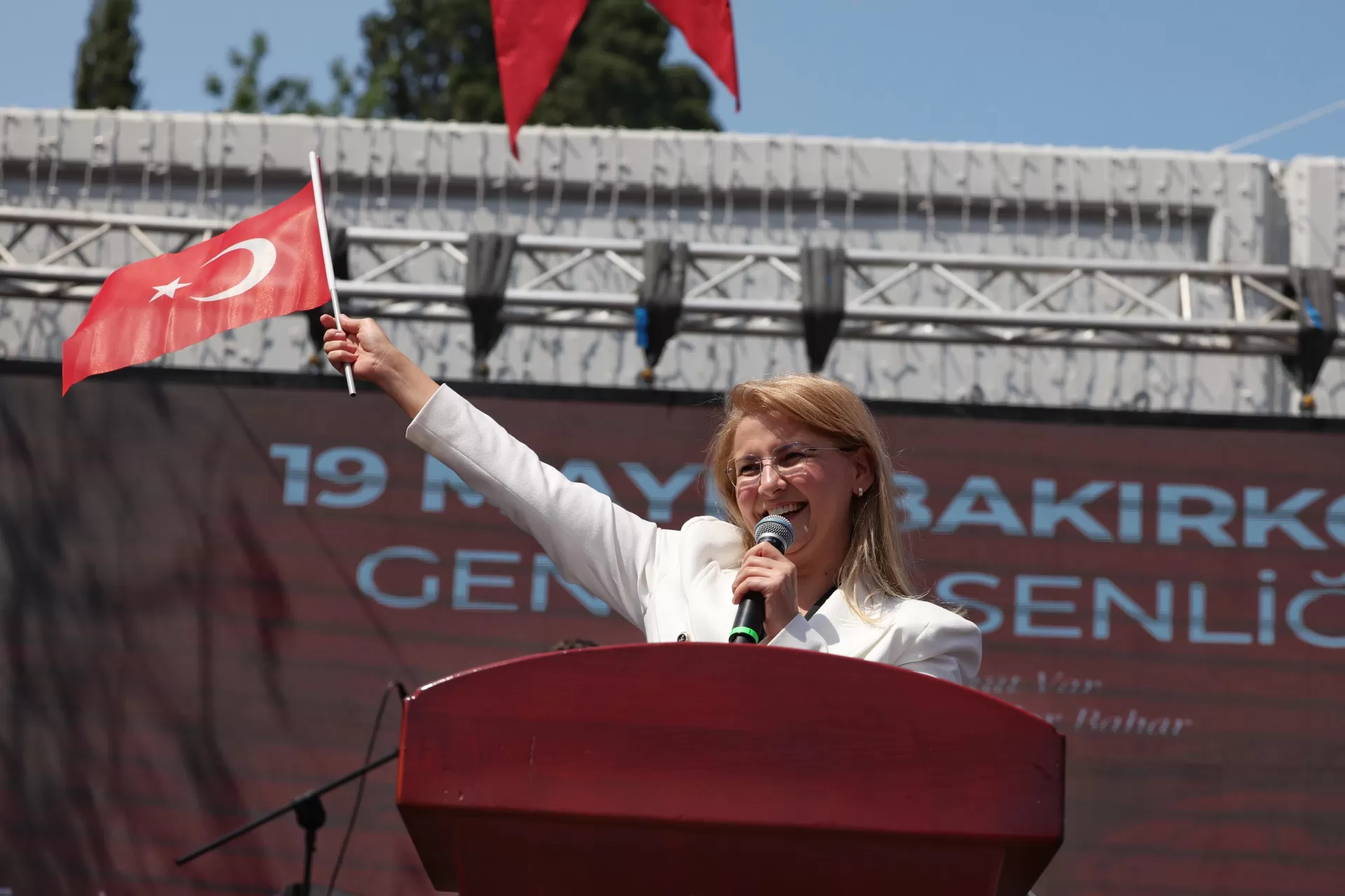 BAKIRKÖY’DE 19 MAYIS COŞKUSU