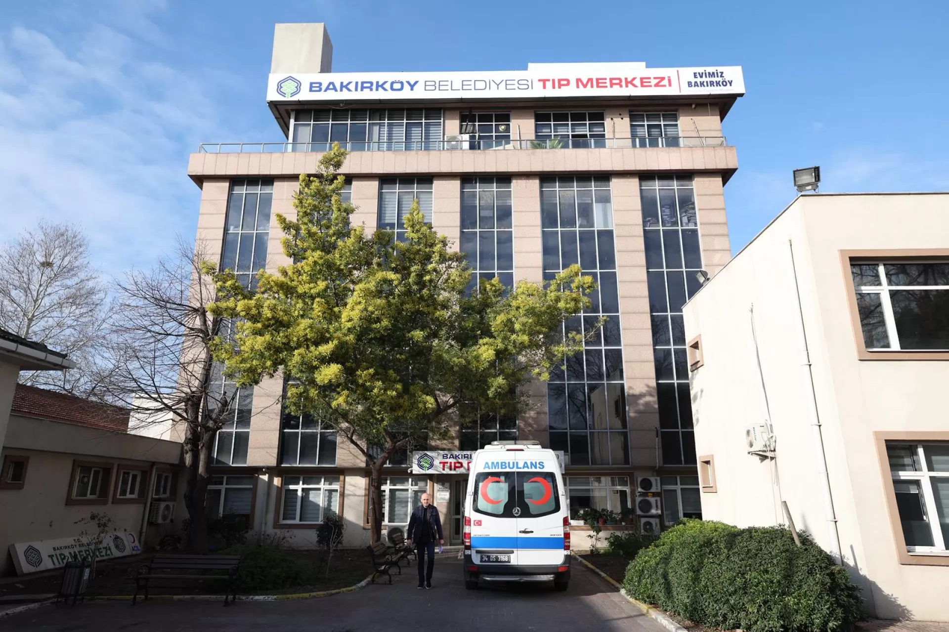 BAKIRKÖY BELEDİYESİ TIP MERKEZİ HİZMETTE TAM GAZ