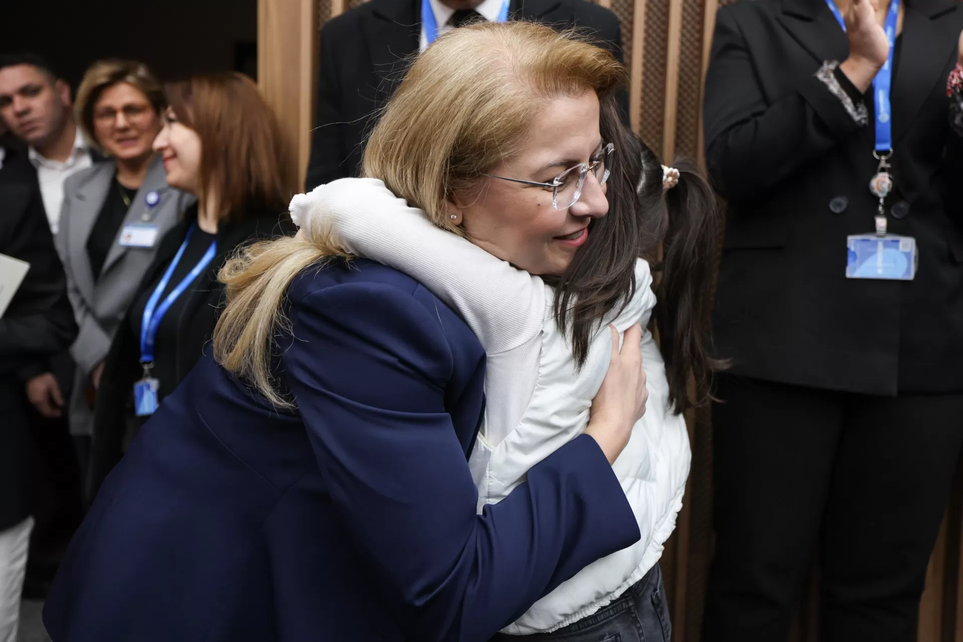 BAŞKAN OVALIOĞLU PERSONELİYLE BAYRAMLAŞTI