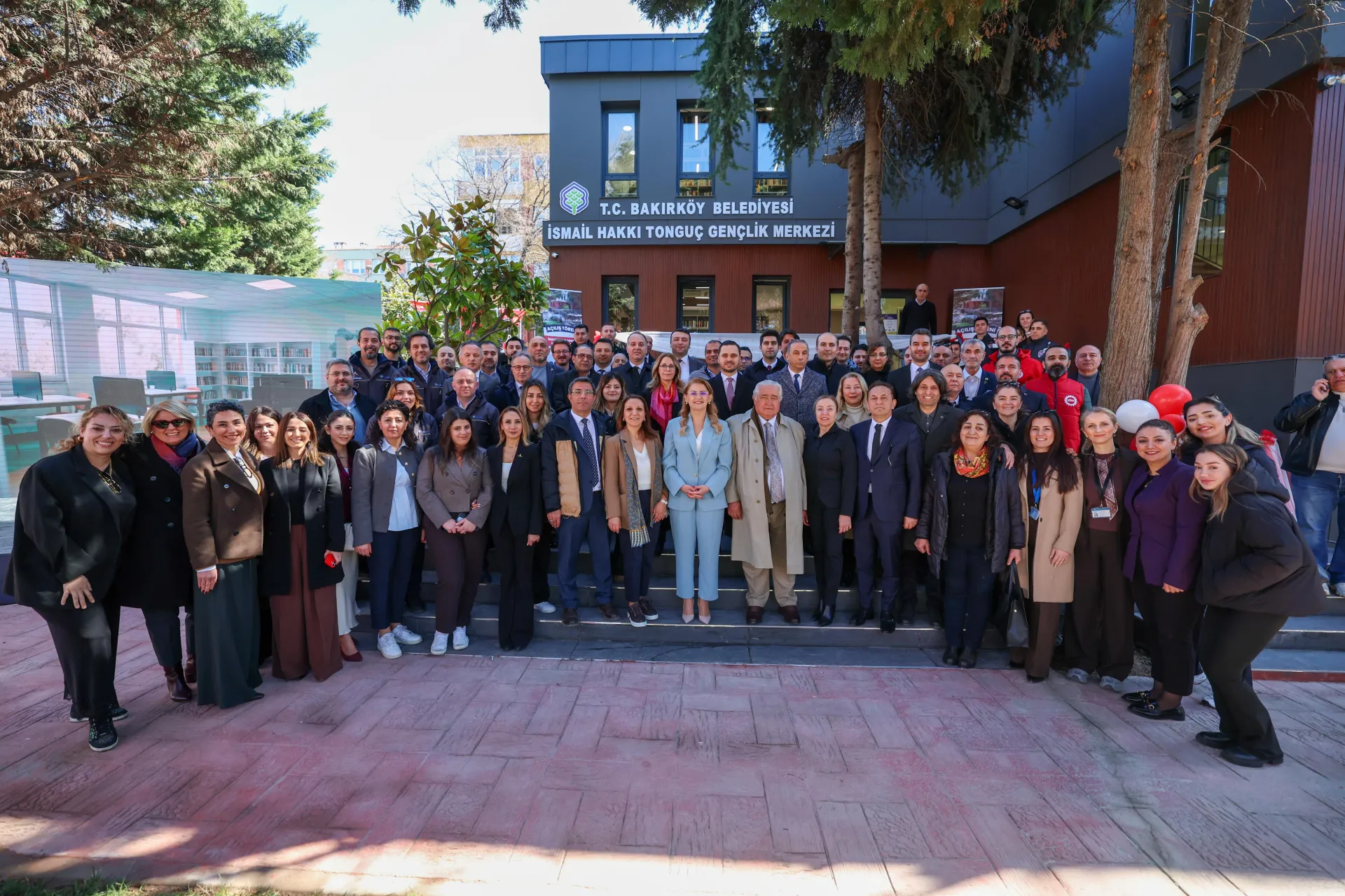 BAKIRKÖY’DE GENÇLERE YENİ MERKEZ