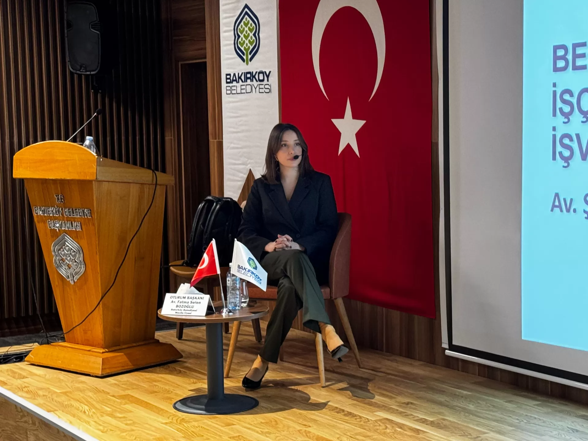 BAKIRKÖY BELEDİYESİ MARMARA BELEDİYELER BİRLİĞİ HUKUK PLATFORMU’NUN TOPLANTISINA EV SAHİPLİĞİ YAPTI