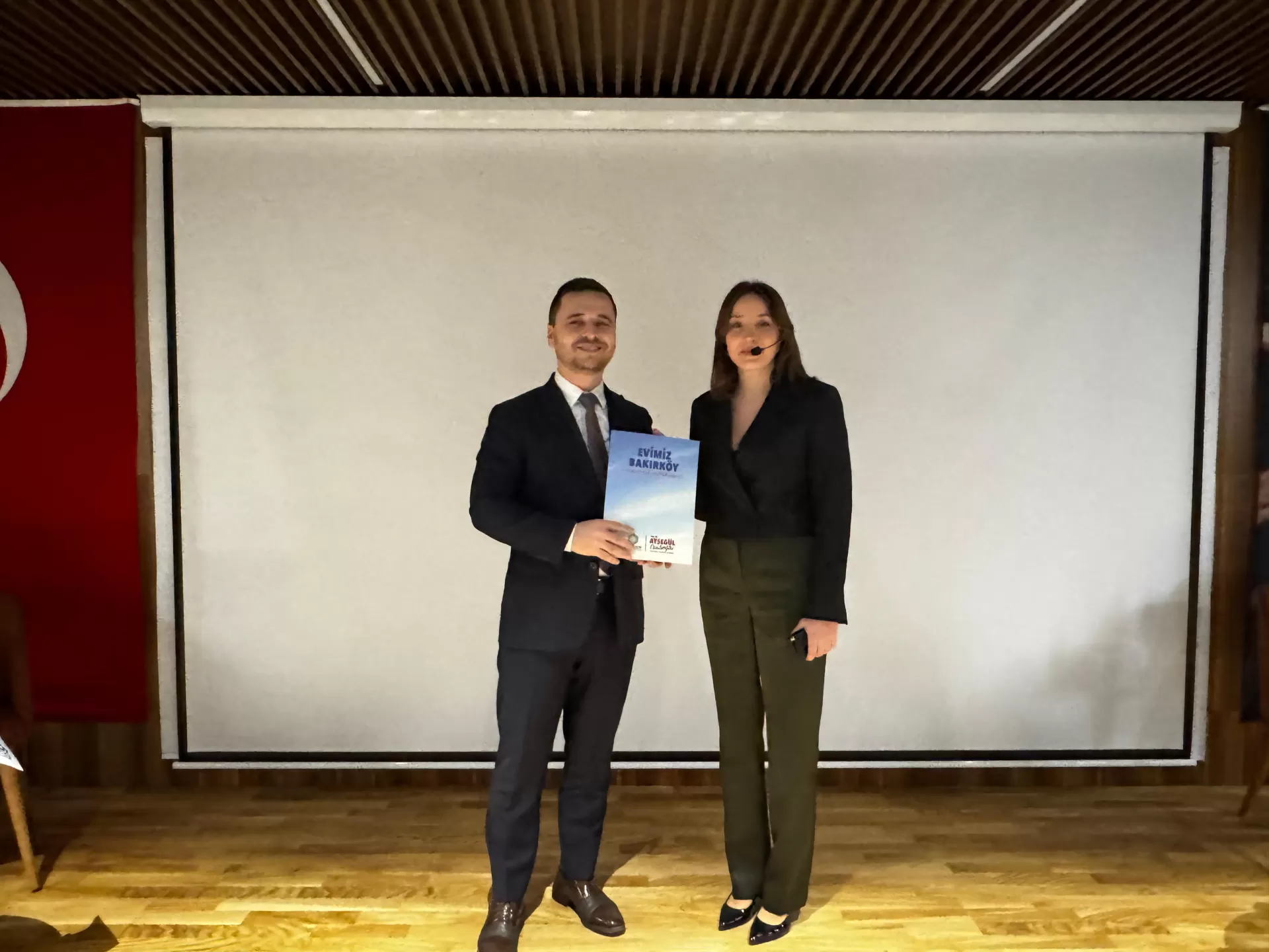 BAKIRKÖY BELEDİYESİ MARMARA BELEDİYELER BİRLİĞİ HUKUK PLATFORMU’NUN TOPLANTISINA EV SAHİPLİĞİ YAPTI