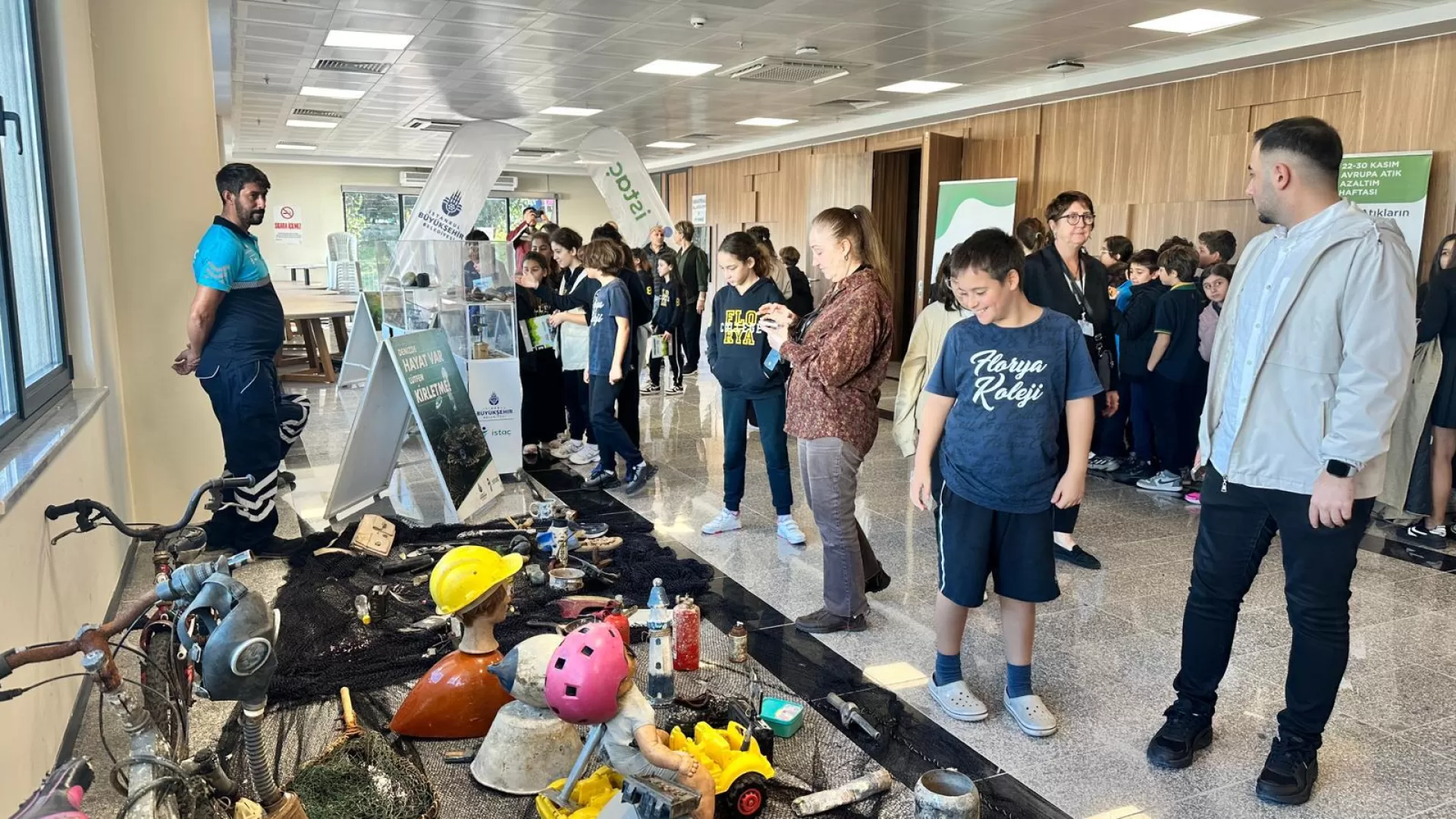 BAKIRKÖYLÜ ÇOCUKLAR ELEKTRONİK ATIKLAR KONUSUNDA BİLİNÇLENDİRİLDİ