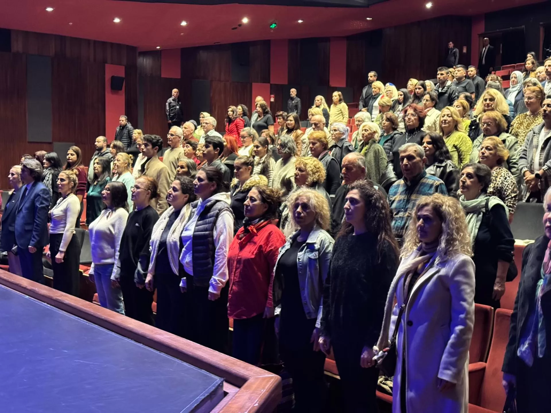 BAKIRKÖY’DE CUMHURİYET ÖĞRETMENLERİ İÇİN KONSER DÜZENLENDİ