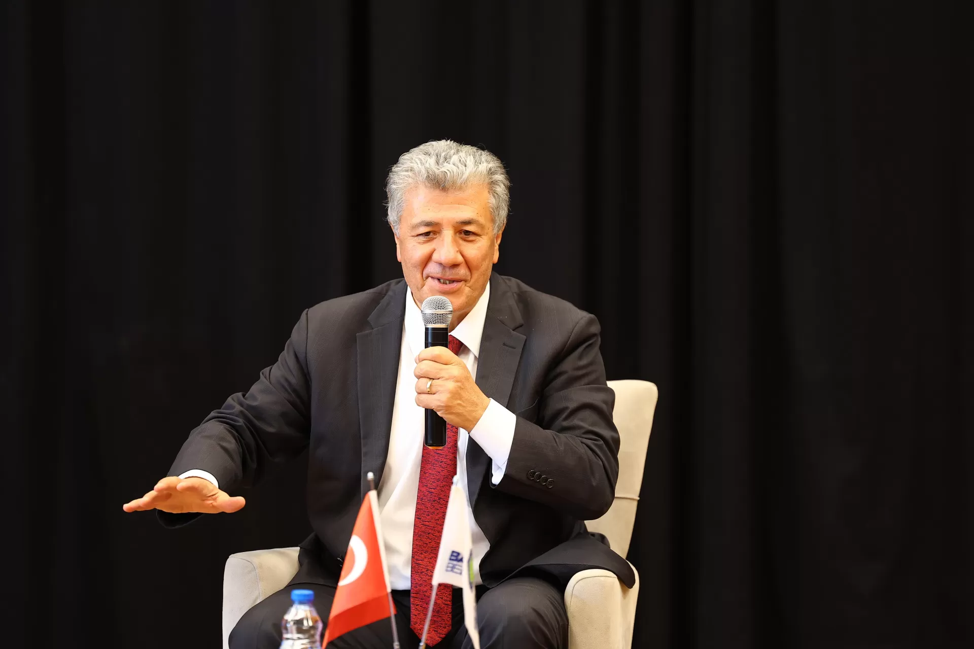 MUSTAFA BALBAY BAKIRKÖYLÜLERE CUMHURİYETİN KAZANIMLARINI ANLATTI