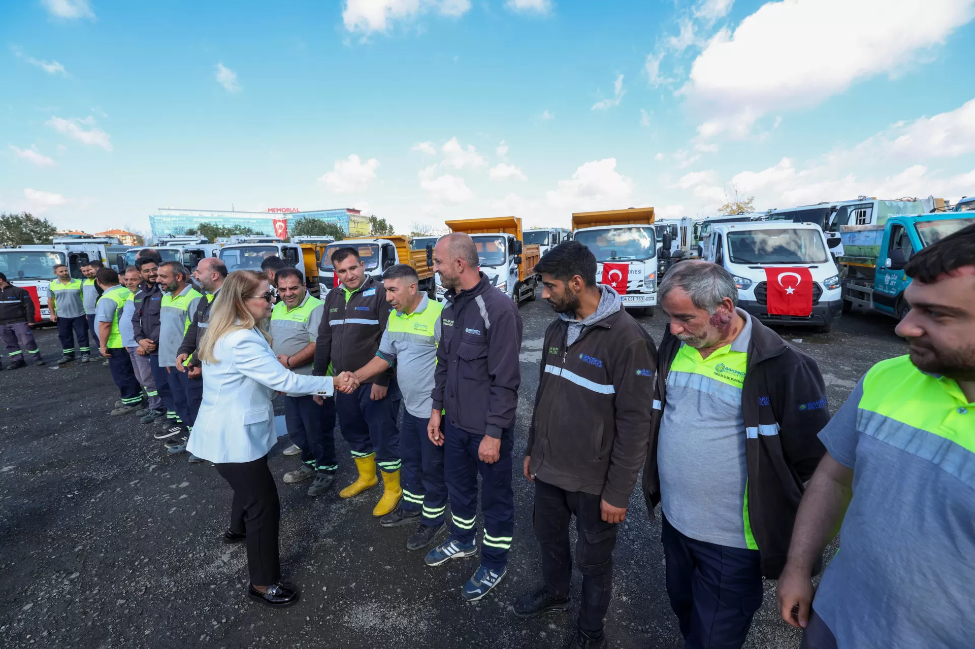 BAKIRKÖY’DE VOSVOSLARLA CUMHURİYET KONVOYU