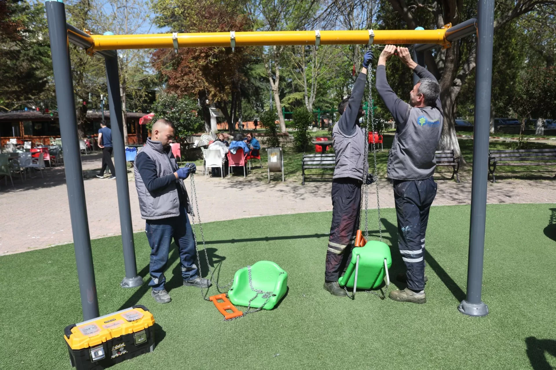 BAKIRKÖY’ÜN PARKLARI YAZA HAZIR