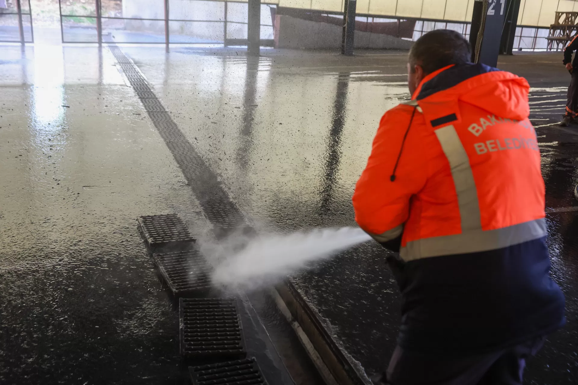 BAKIRKÖY’ÜN PAZARLARI TİTİZLİKLE HAZIRLANIYOR
