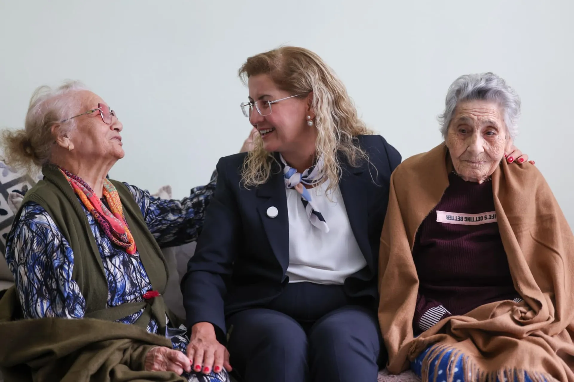 BAŞKAN OVALIOĞLU BAKIRKÖY’ÜN ÇINARLARINI ZİYARET ETTİ