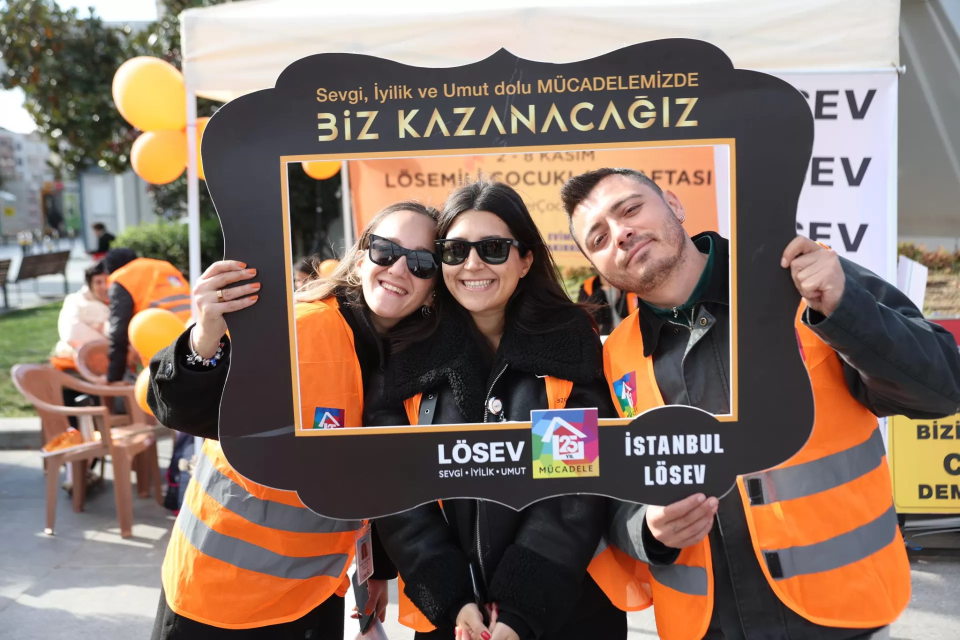 BAKIRKÖY’DE LÖSEMİYE KARŞI FARKINDALIK ETKİNLİĞİ DÜZENLENDİ